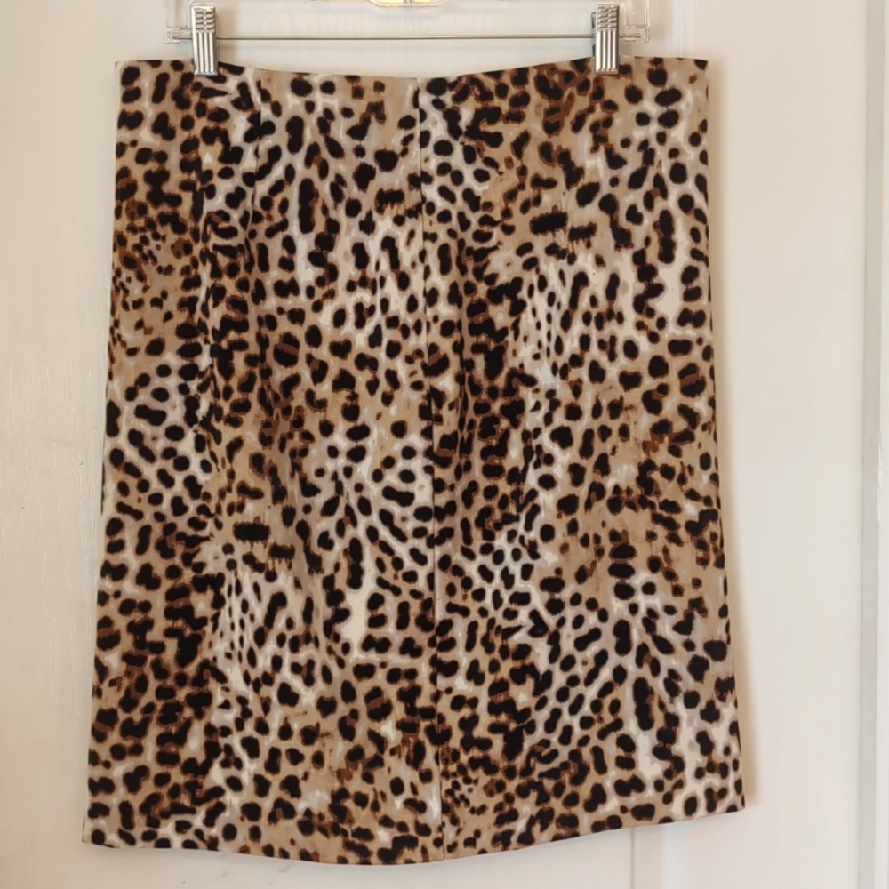 Worthington Leopard Print Fully Lined Skirt. Size 12 Petite